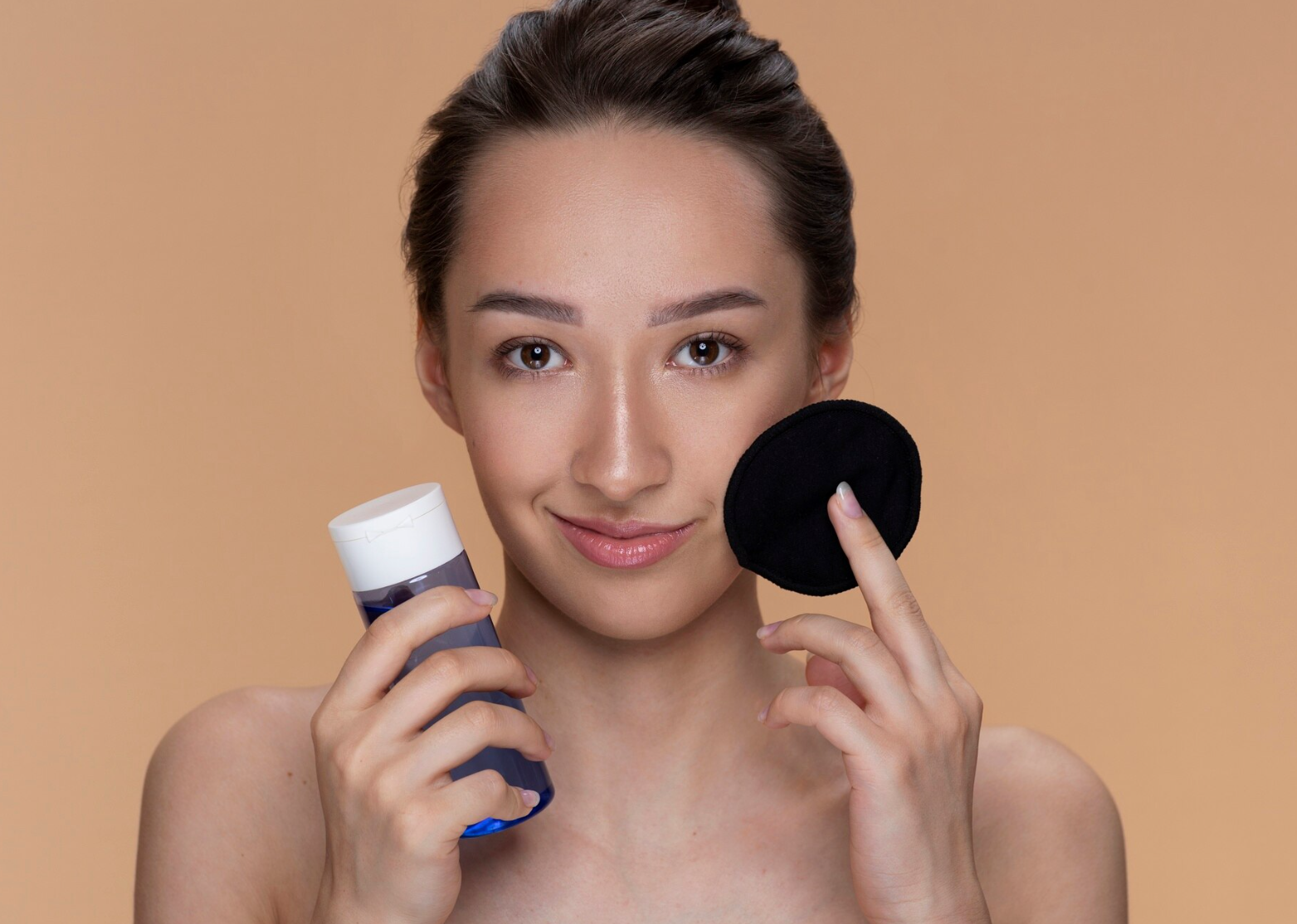 Tips to Choose the Best Liquid Foundations for Every Skin Type