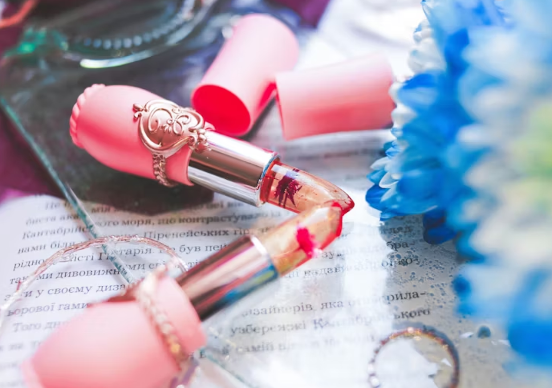 Lipstick Science Popularization From Color Selection to Usage Tips