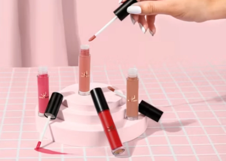 Engraved Lip Gloss vs. Printed Labels Which Fits Your Brand