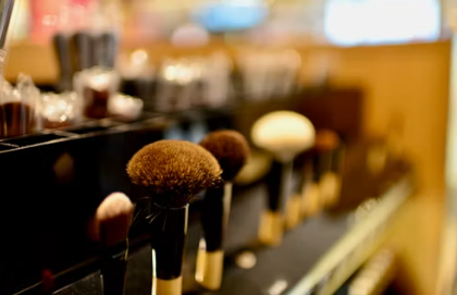 How to Store Makeup and Know When to Replace It